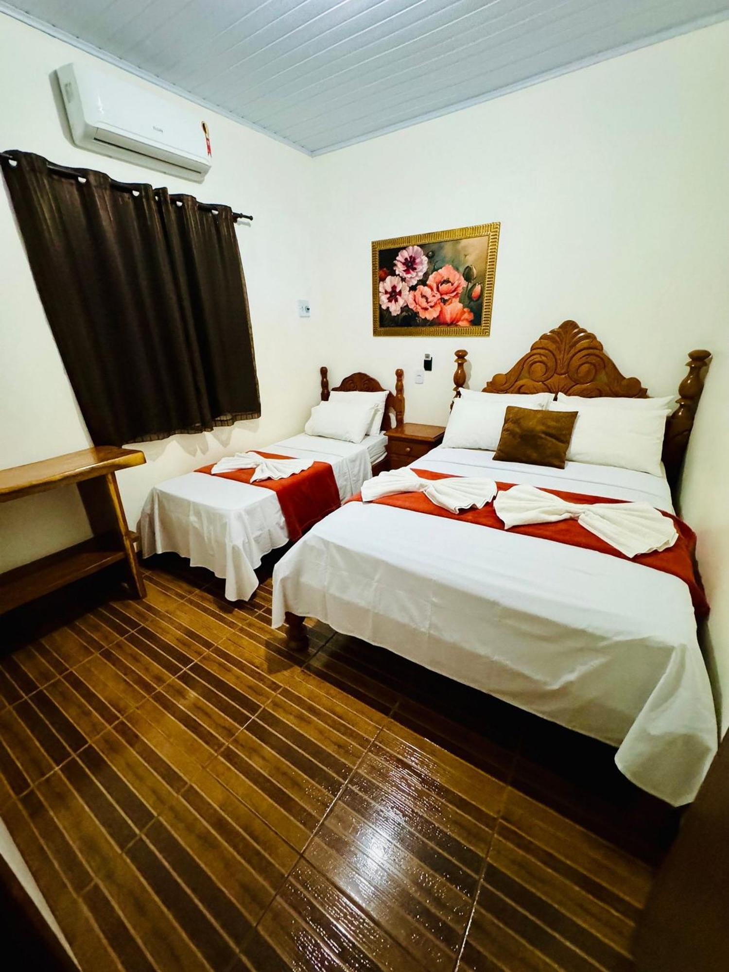 Holiday home Casa Flor Do Ipe Homes
